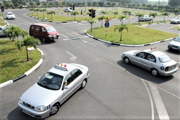 Học lái xe ô tô quận Gò Vấp – Uy tín, học thực hành nhiều, liên hệ ngay 7 Học lái sa hình Hạng B